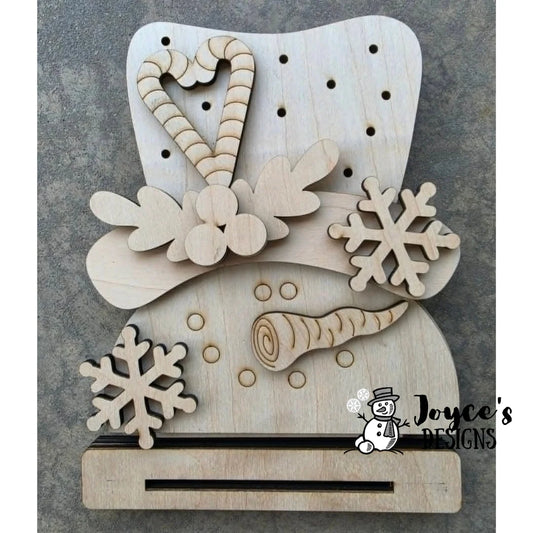 Ladies Night on Minnow Creek — Sweet Snowman Shelf Sitter